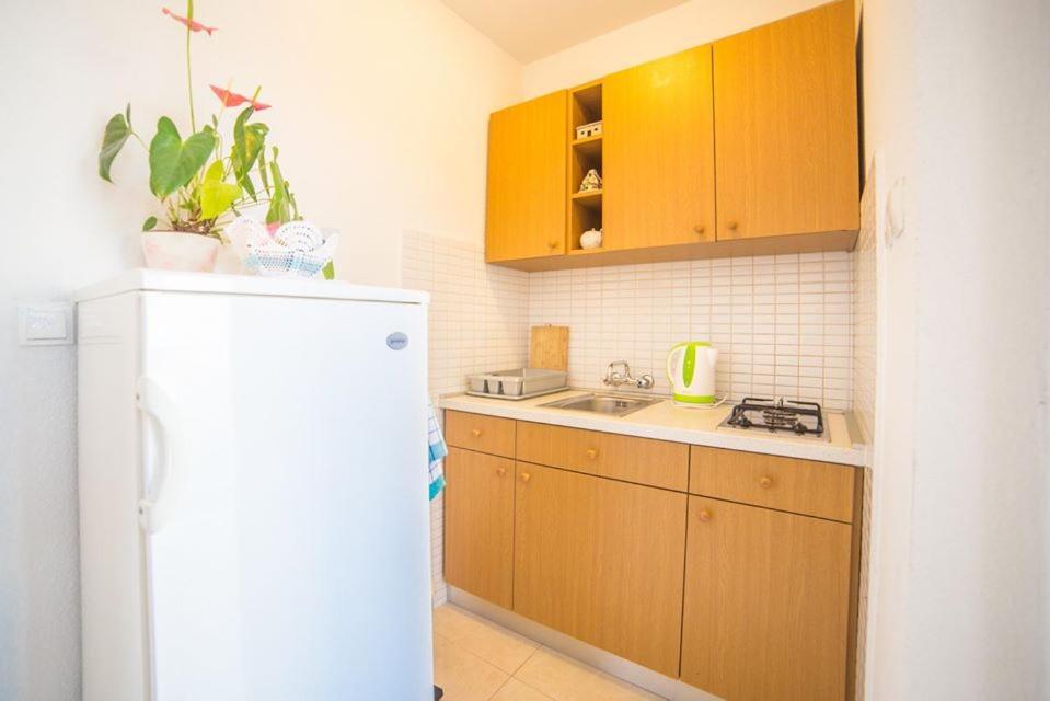 Apartmani Stipan เบรลา ภายนอก รูปภาพ